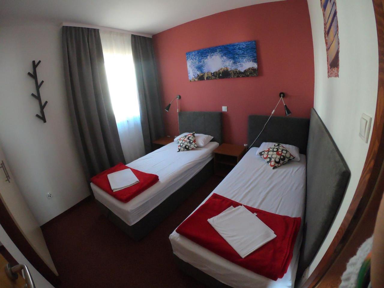 Apartments Myadria มาลินสกา ภายนอก รูปภาพ
